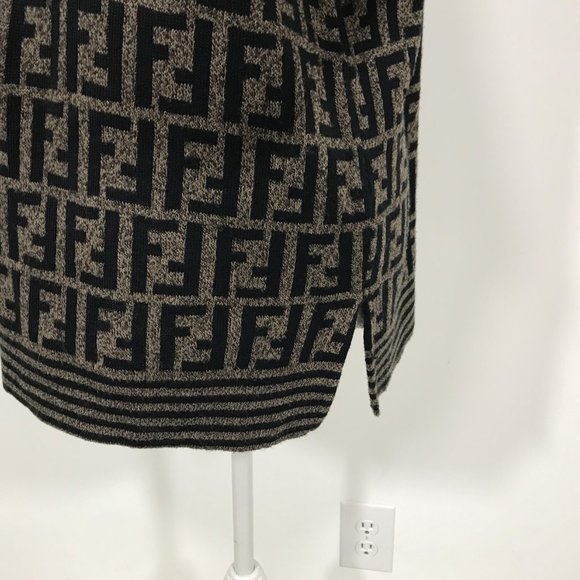 👉SOLD  Fendi Vintage Sweater Mock Neck Logo - Picture 6 of 13